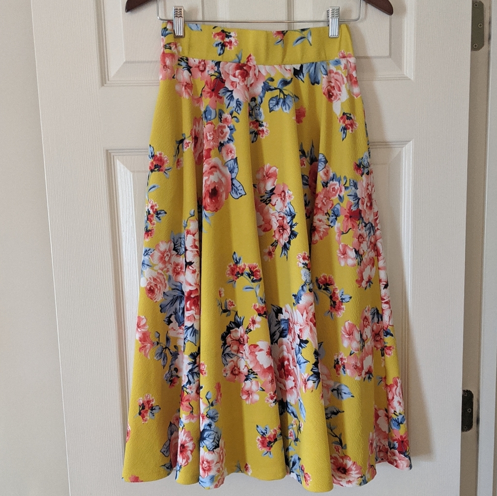 Floral Midi Skirt with Pockets